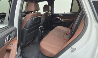 X5 (G05)