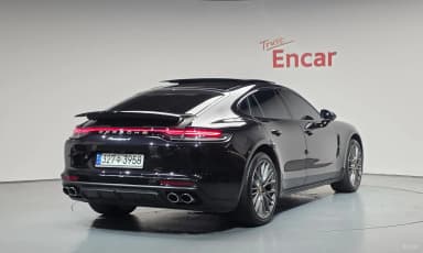Panamera (971)