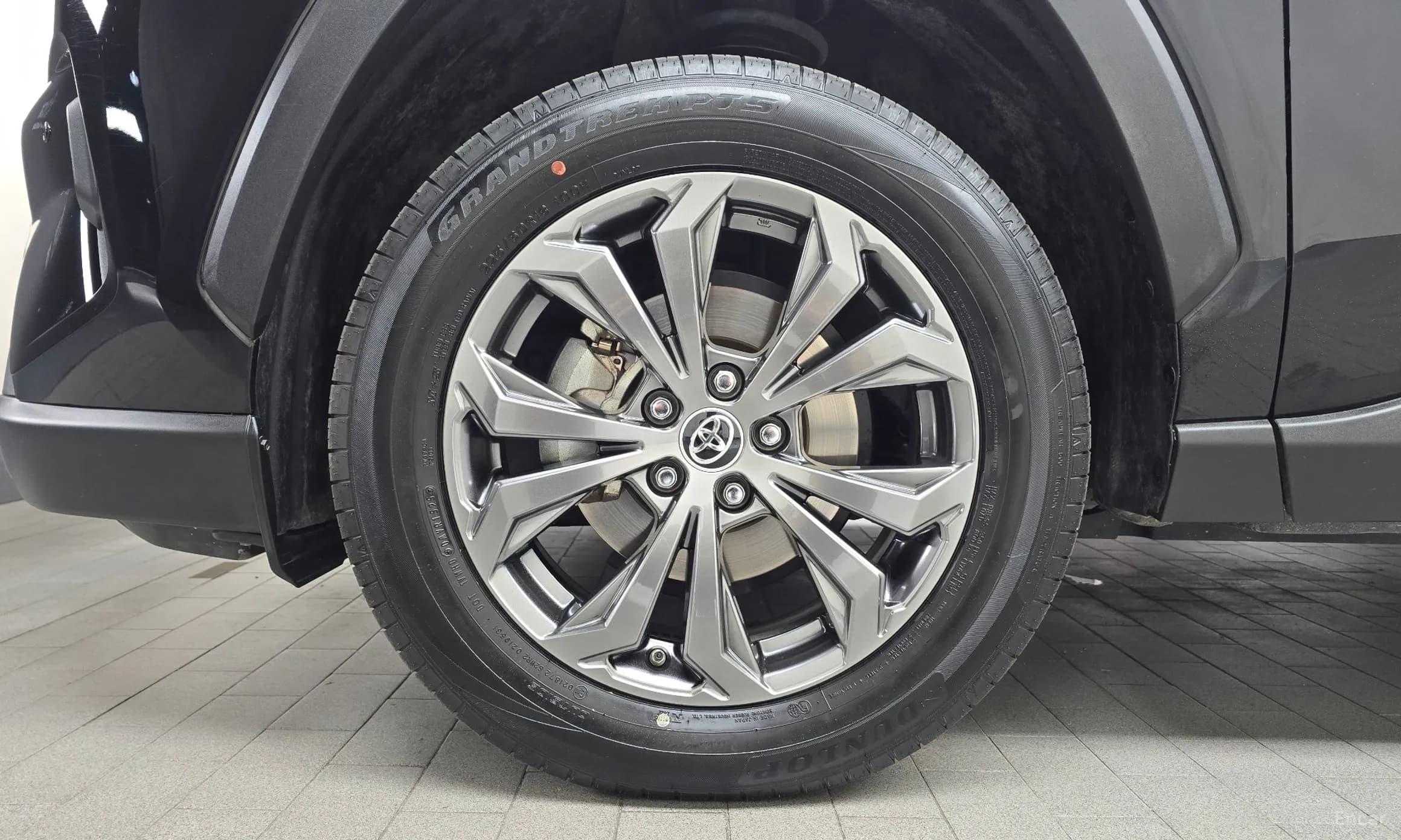 RAV4 5th Generation