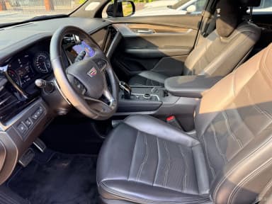 XT6