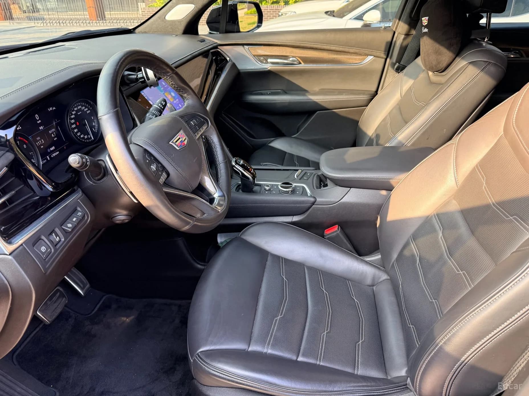 XT6