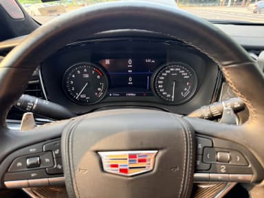 XT6