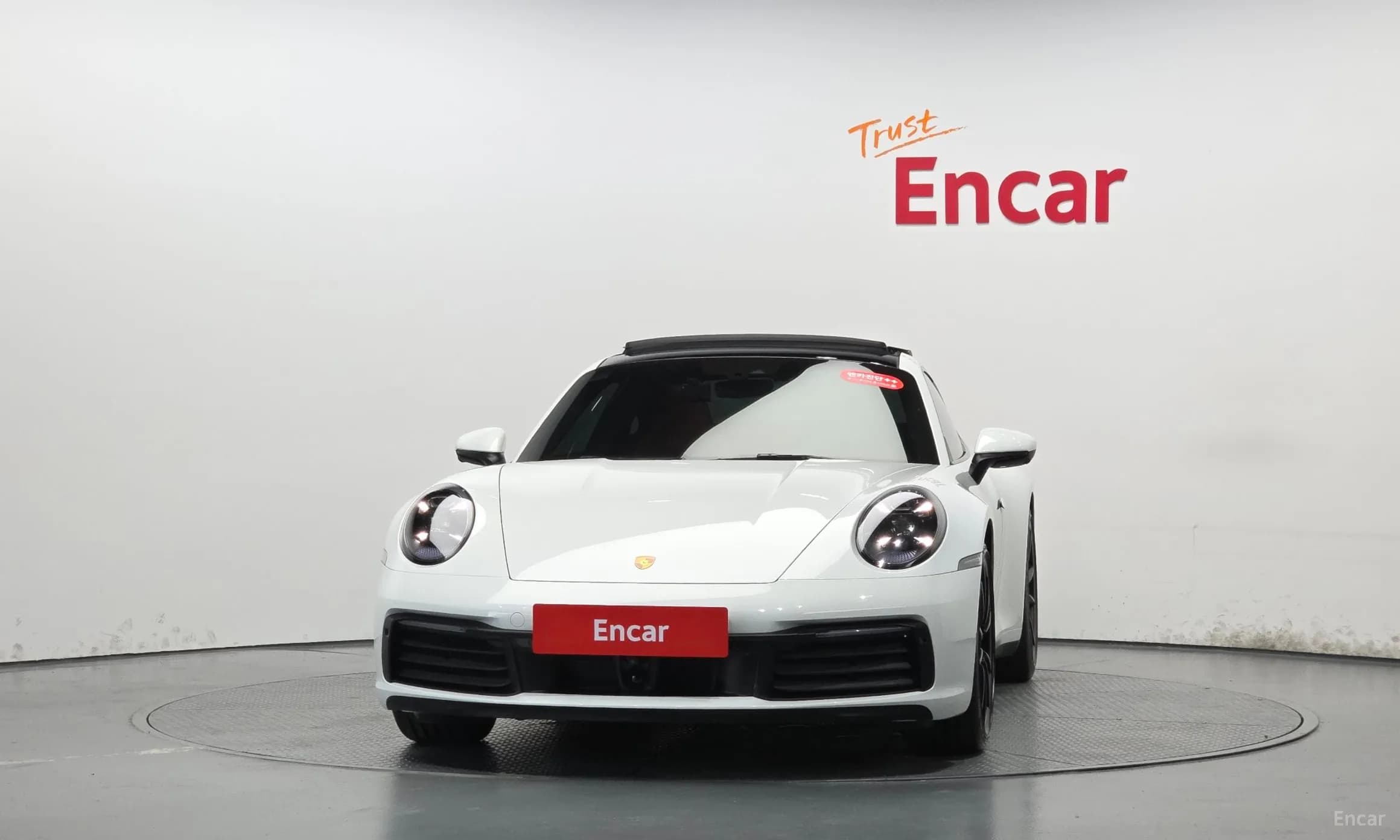 911 (992)