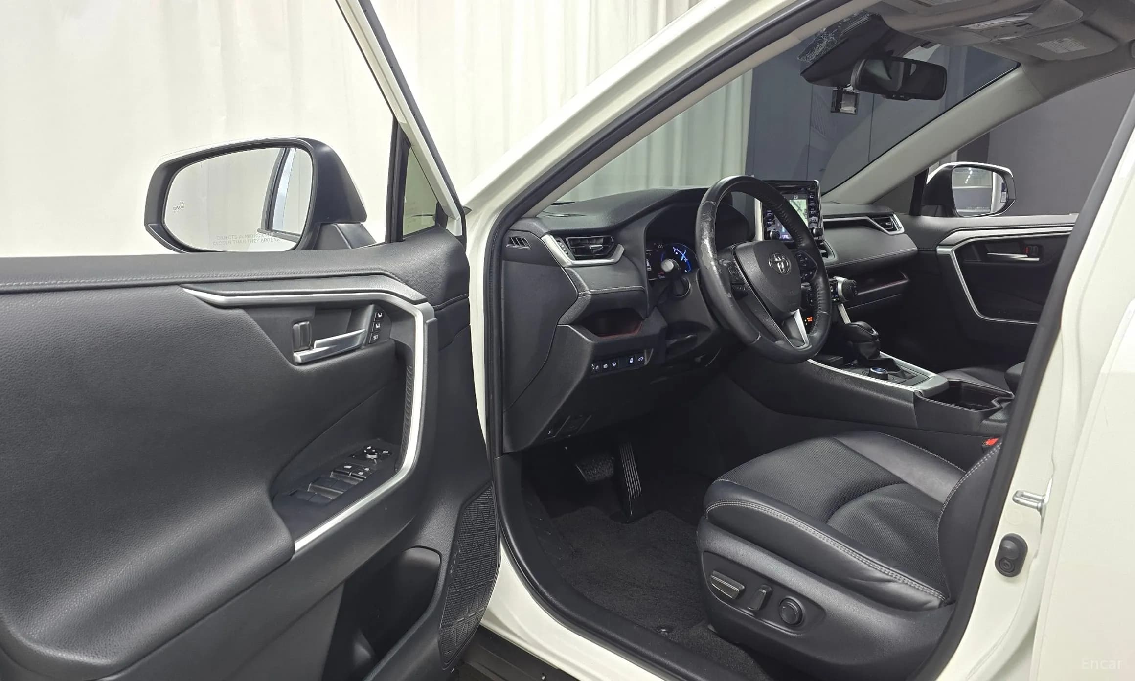 RAV4 5th Generation