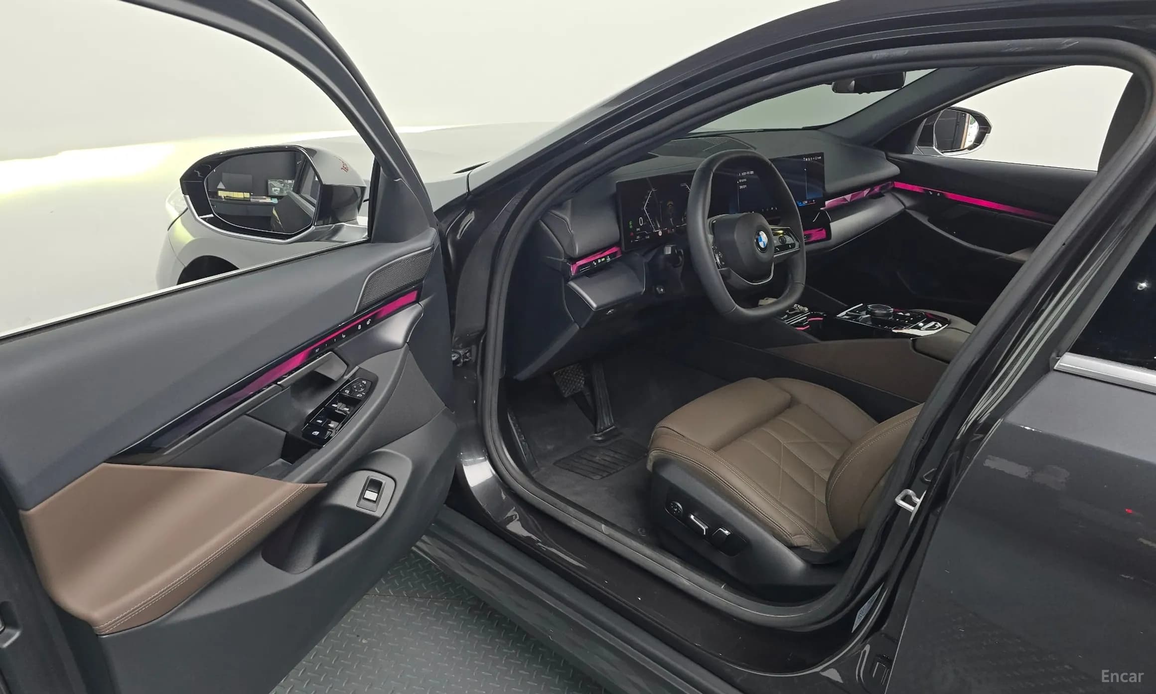 5 Series (G60)
