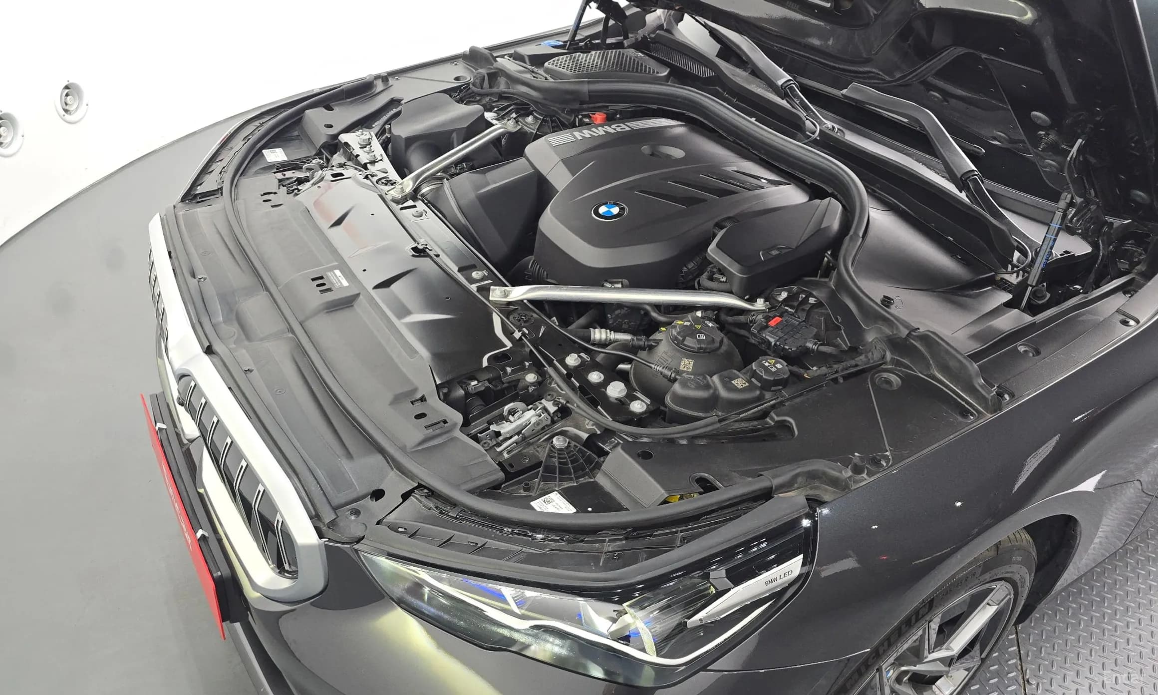 5 Series (G60)