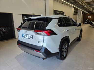 RAV4 5th Generation