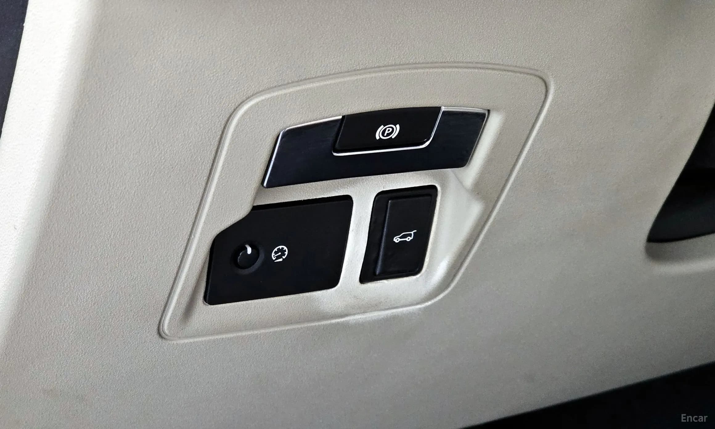 Range Rover Bella