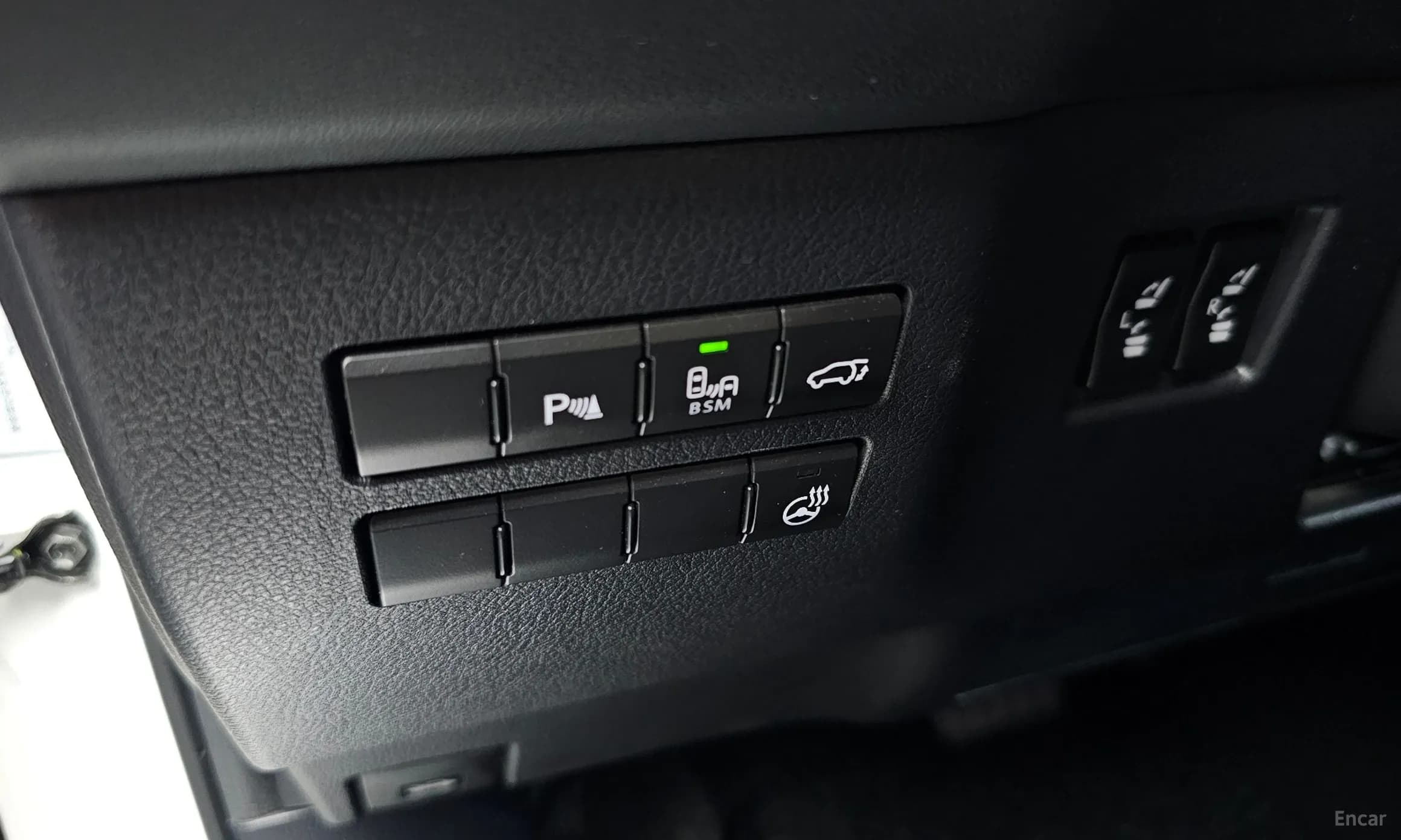 NX300h