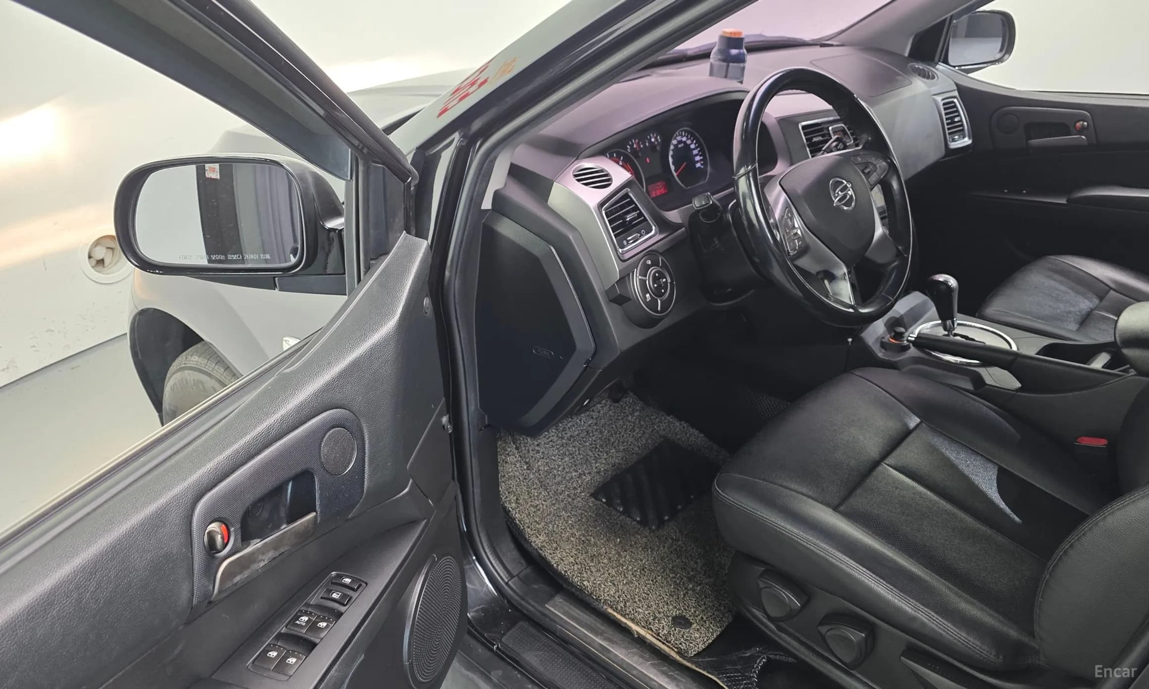 Korando Sports
