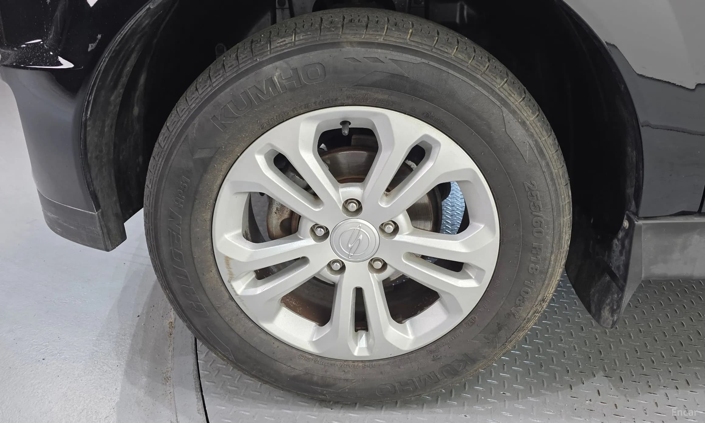 Korando Sports