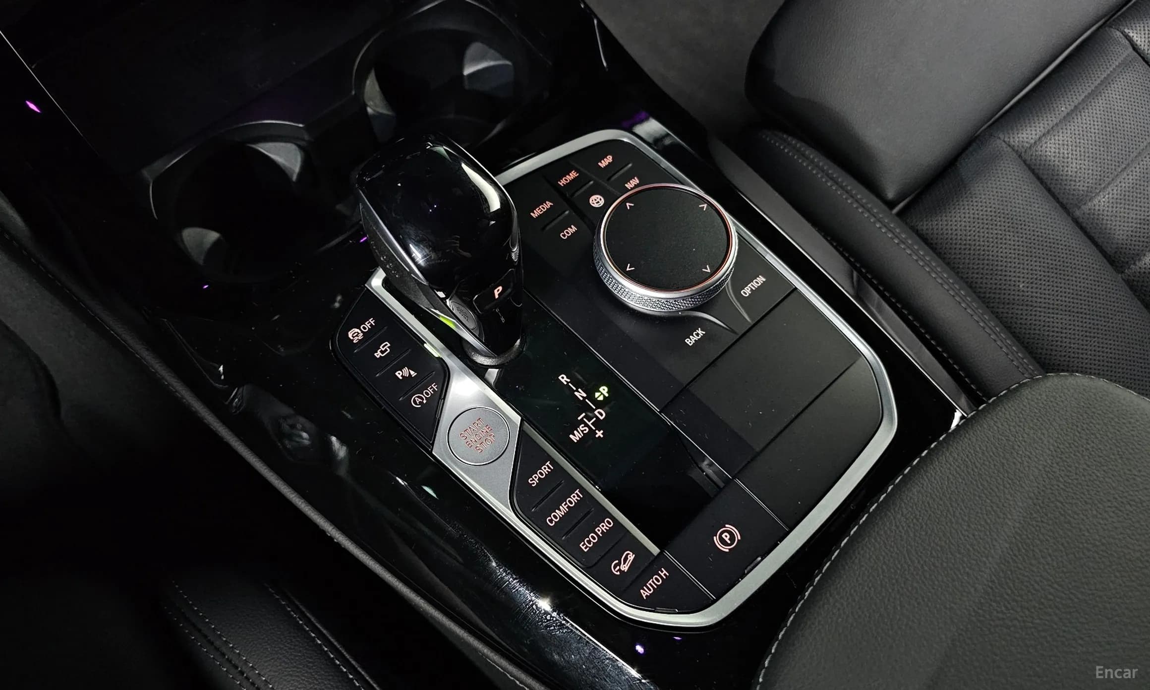 X4 (G02)
