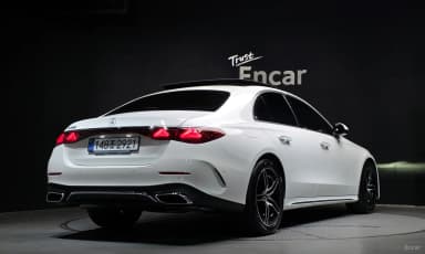 E-Class W214