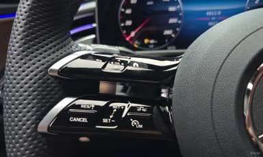 E-Class W214