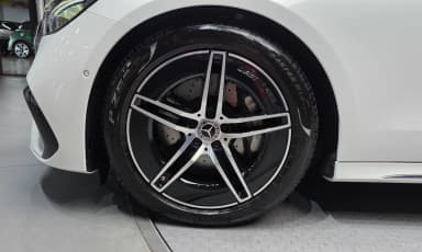 E-Class W214