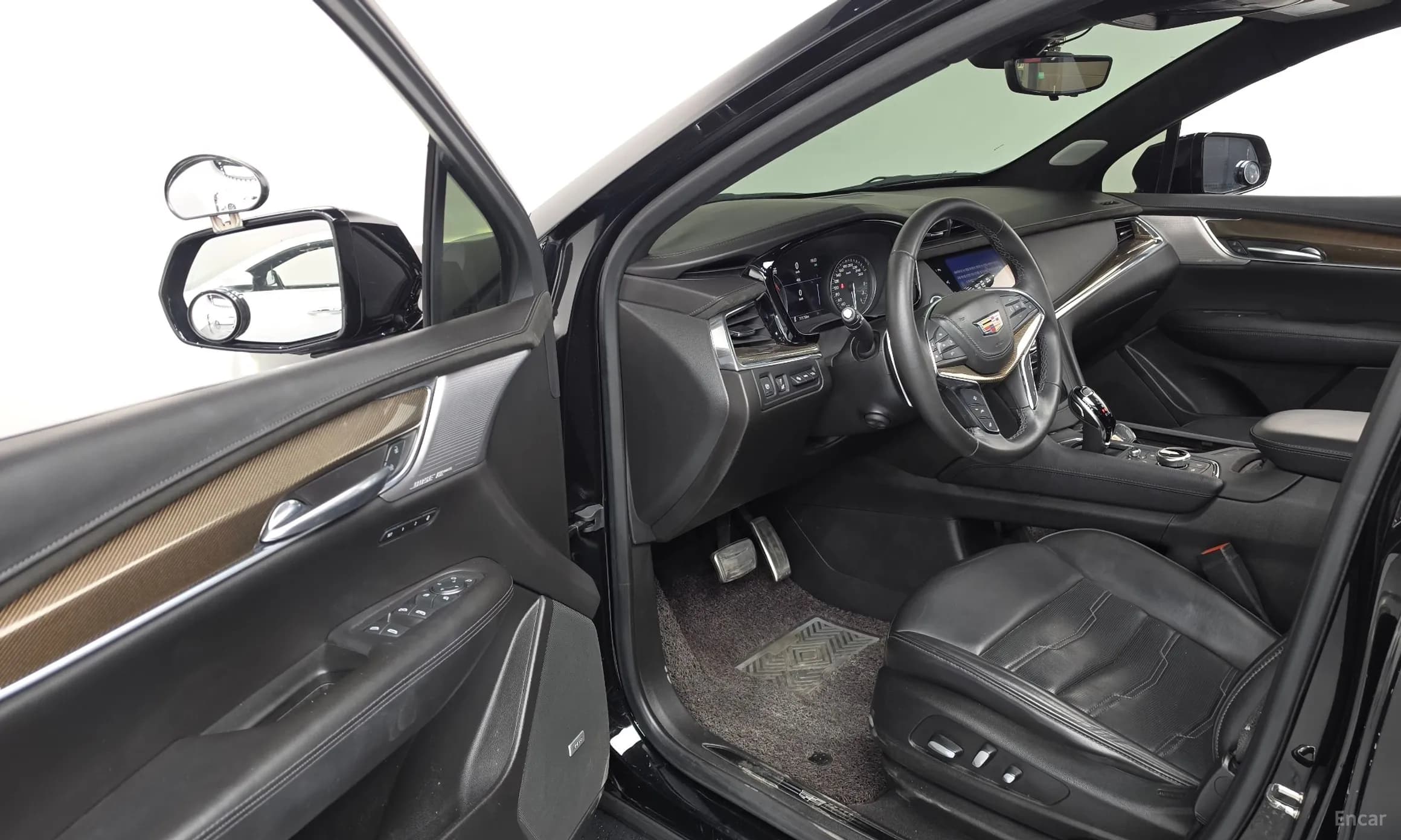 XT5