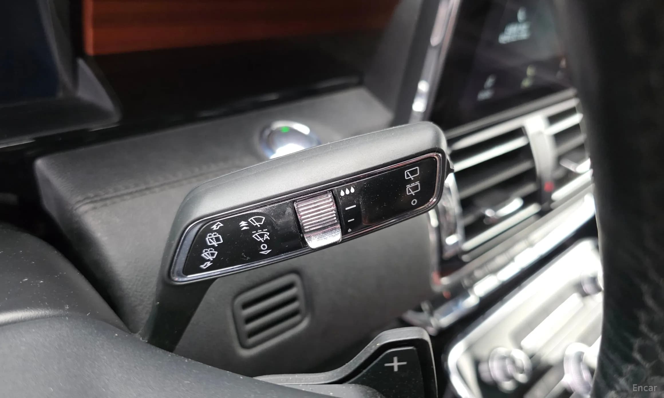 Navigator 4th generation