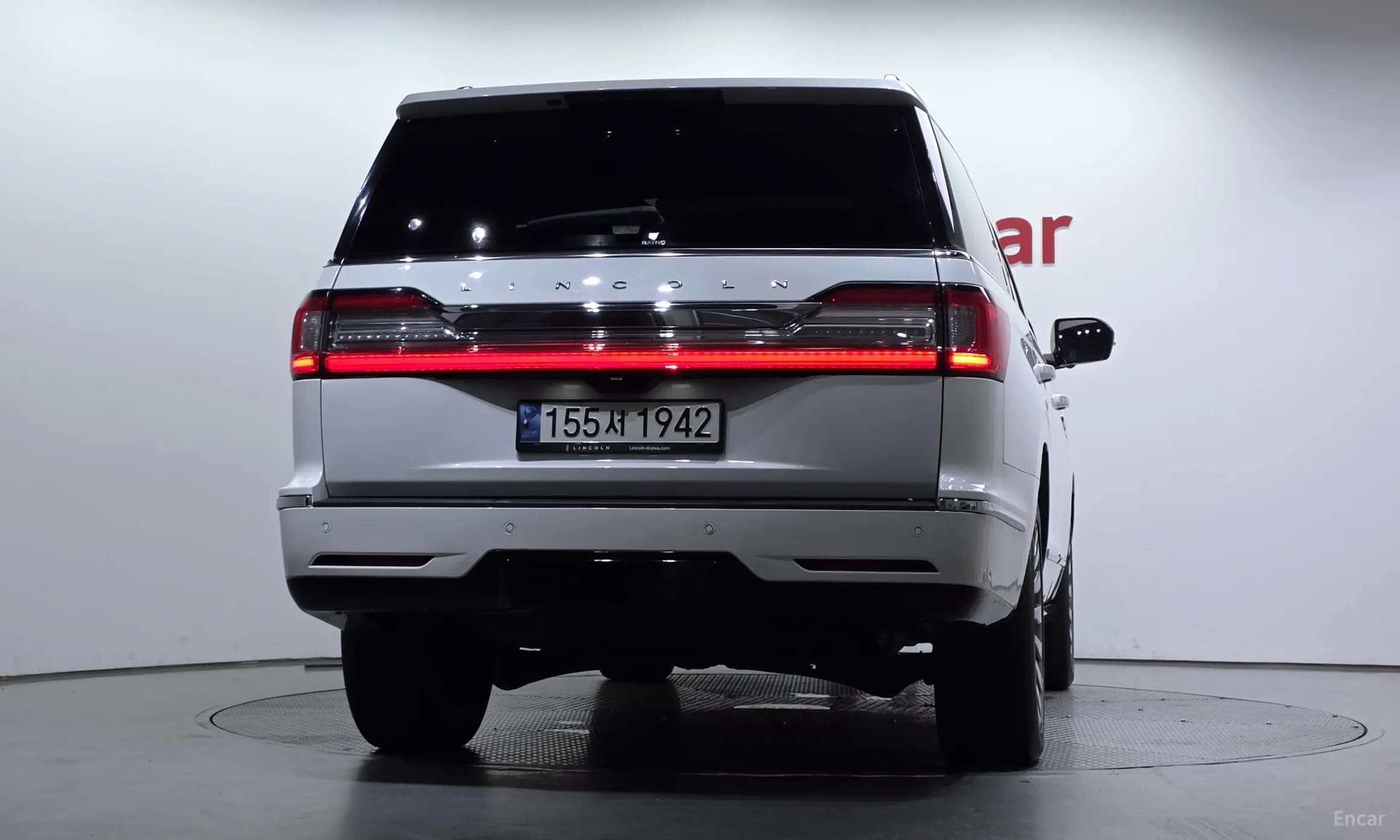 Navigator 4th generation