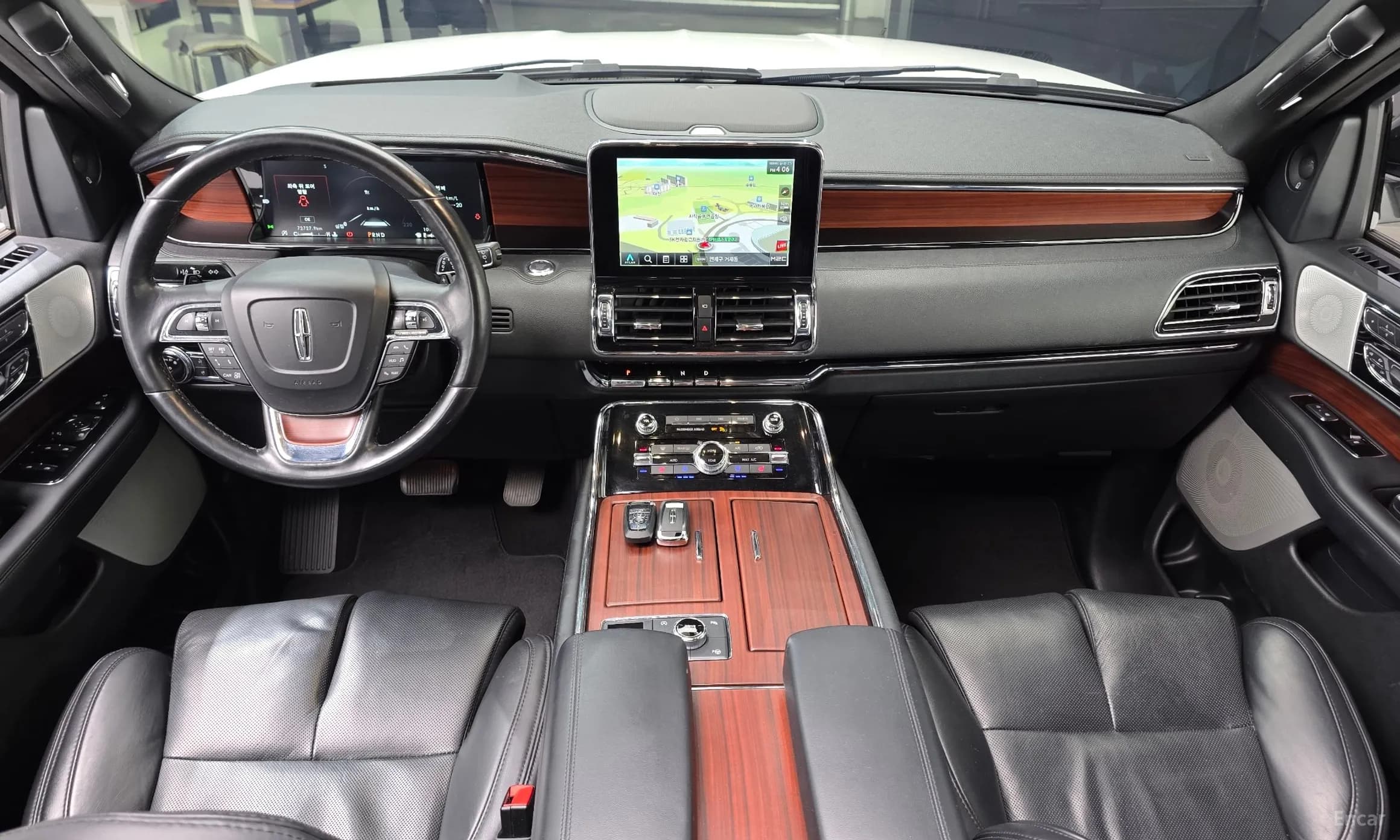 Navigator 4th generation
