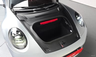 911 (992)
