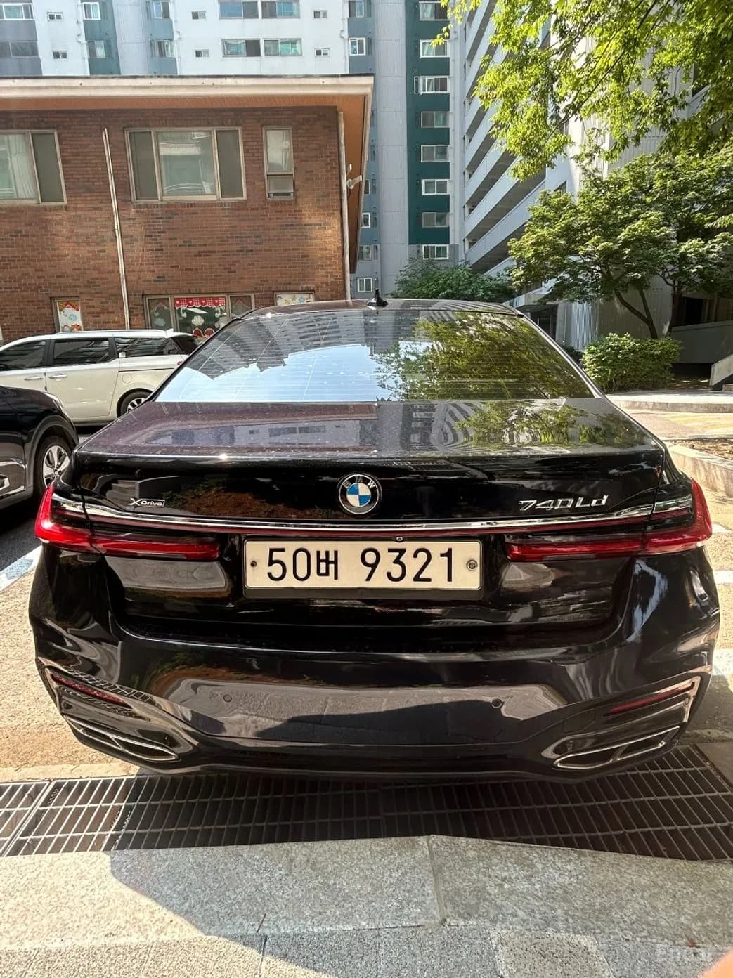 7 Series (G11)