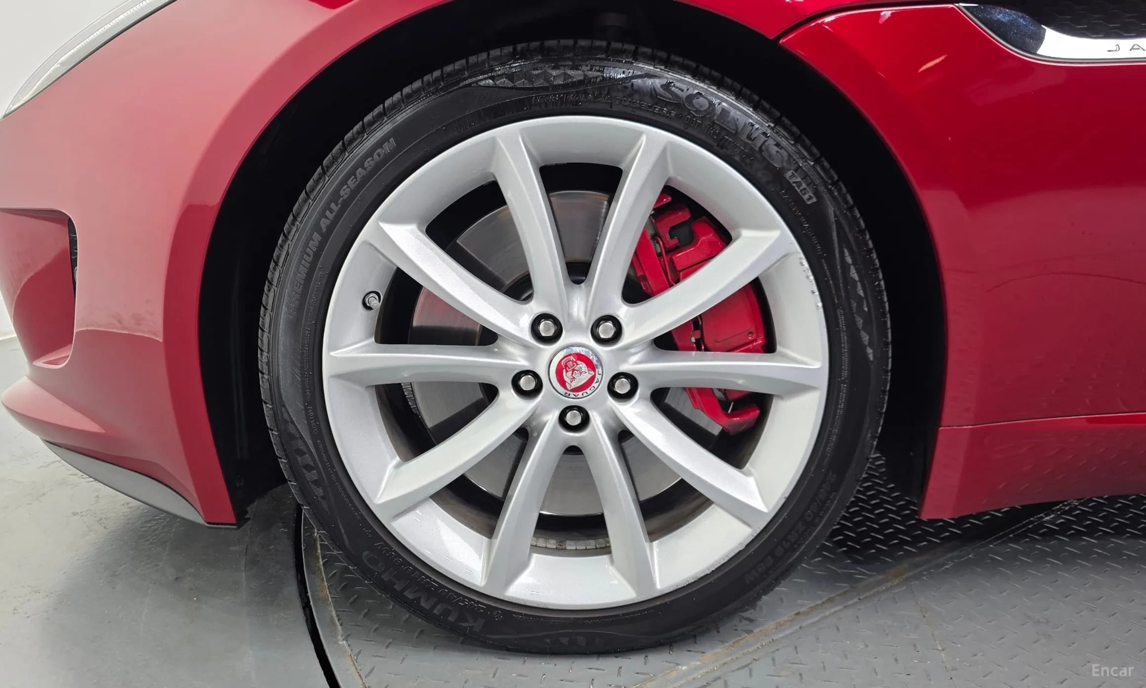 F-TYPE