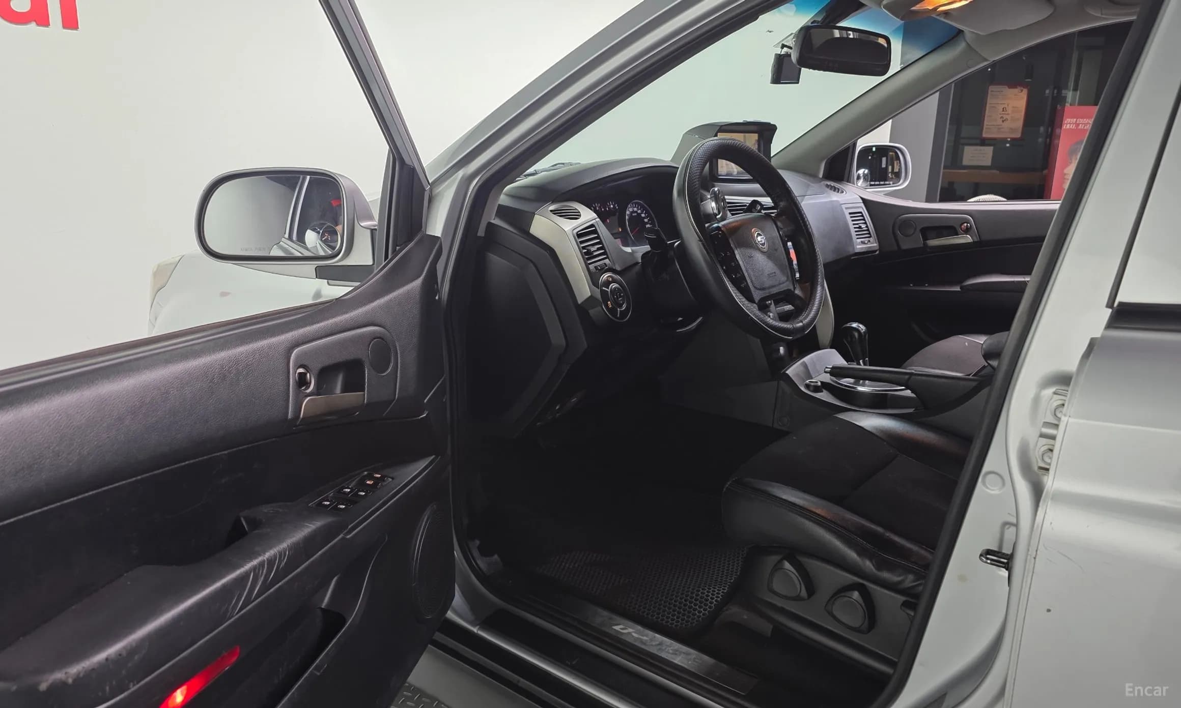 Korando Sports