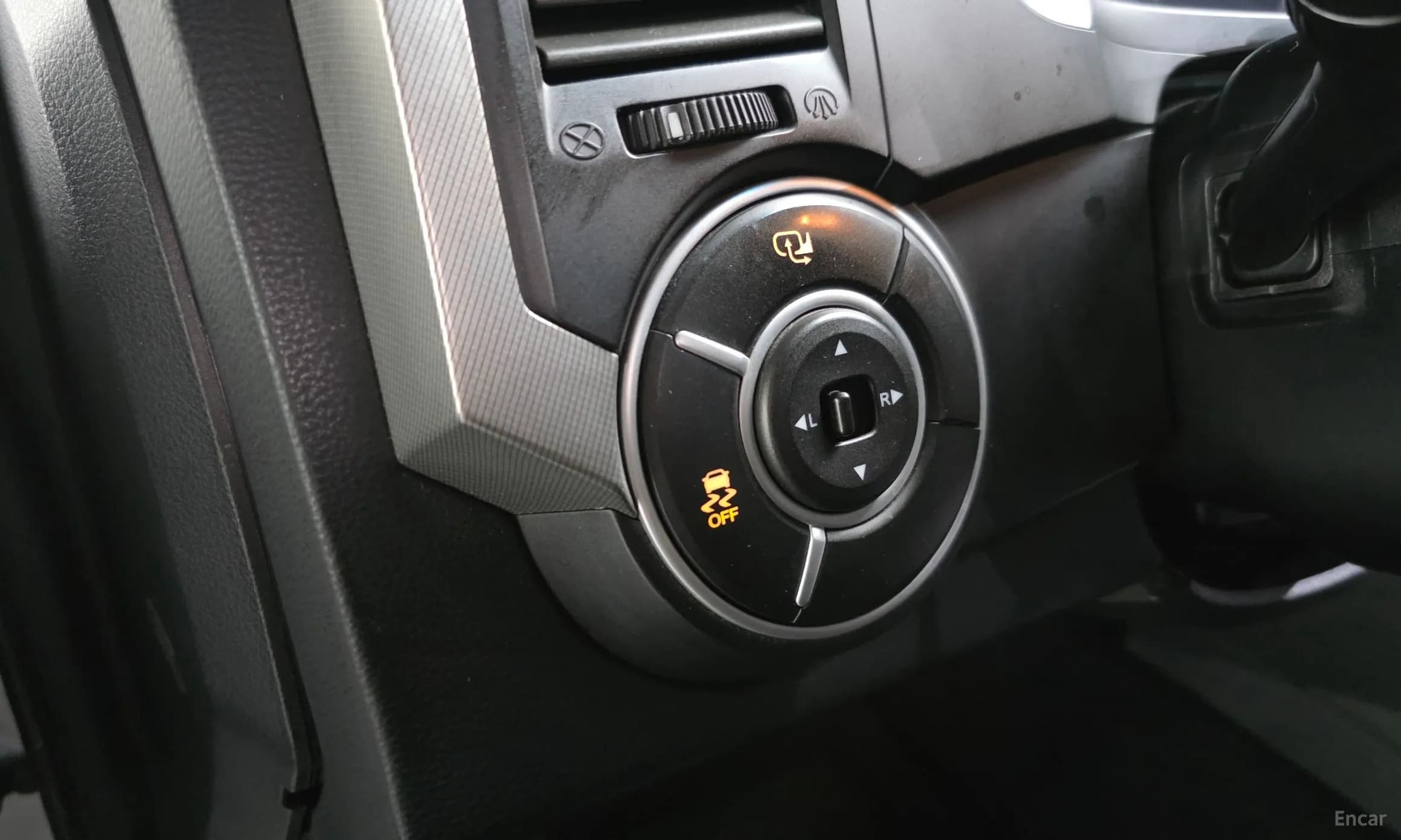 Korando Sports