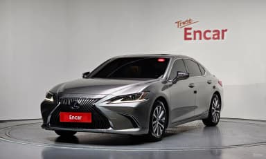 ES300h 7th Generation