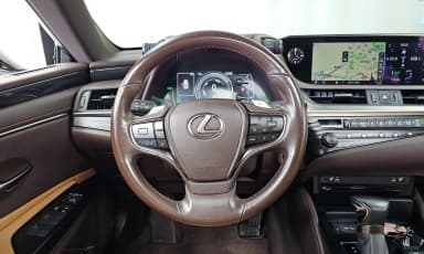 ES300h 7th Generation