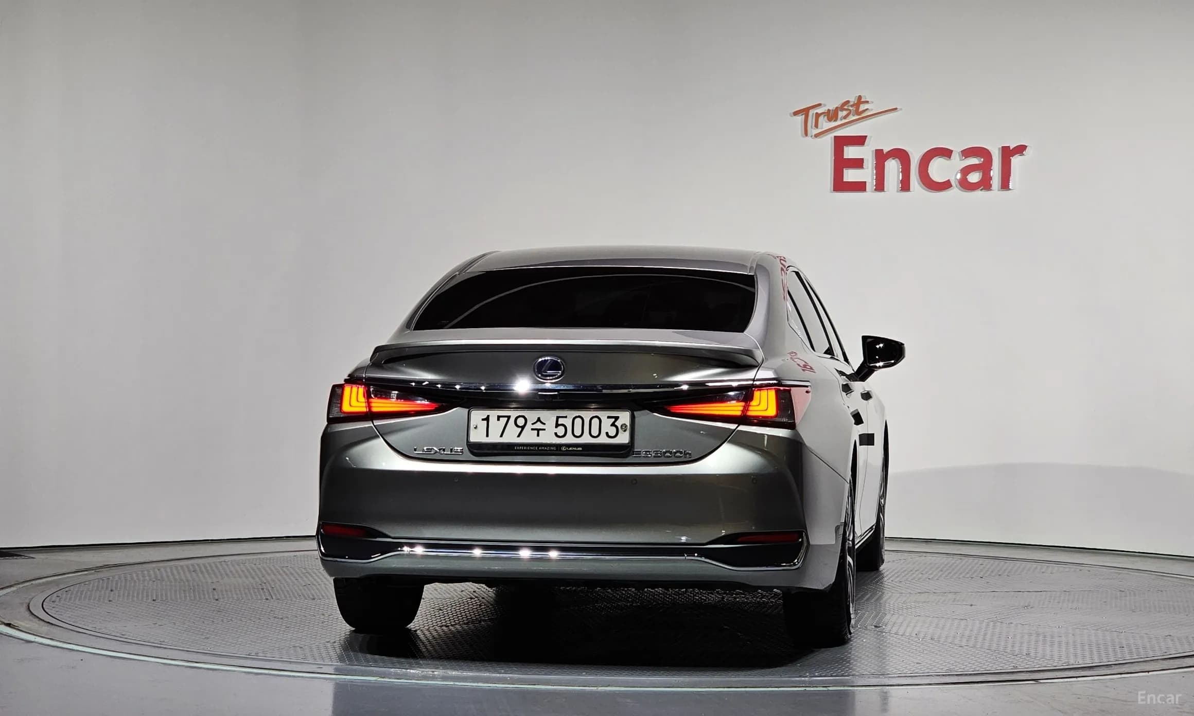 ES300h 7th Generation