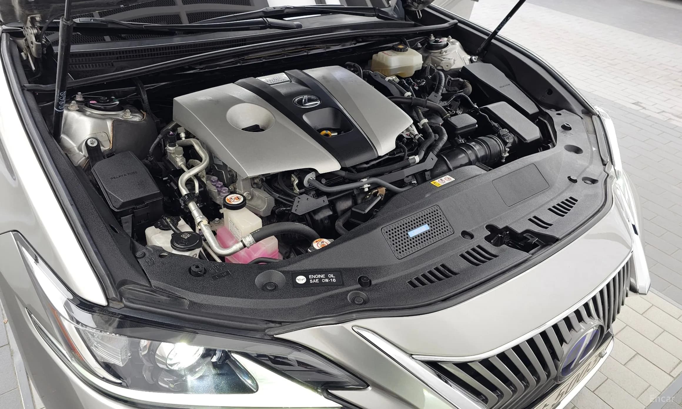 ES300h 7th Generation
