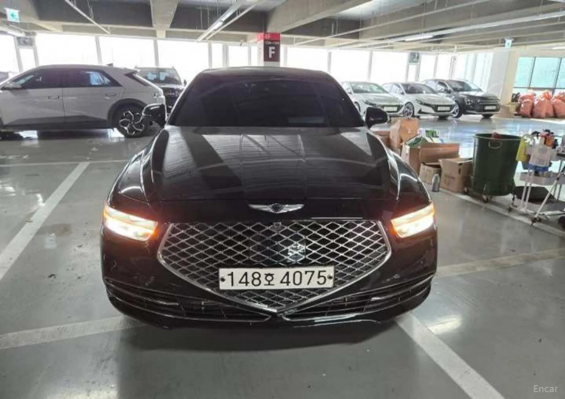 G90