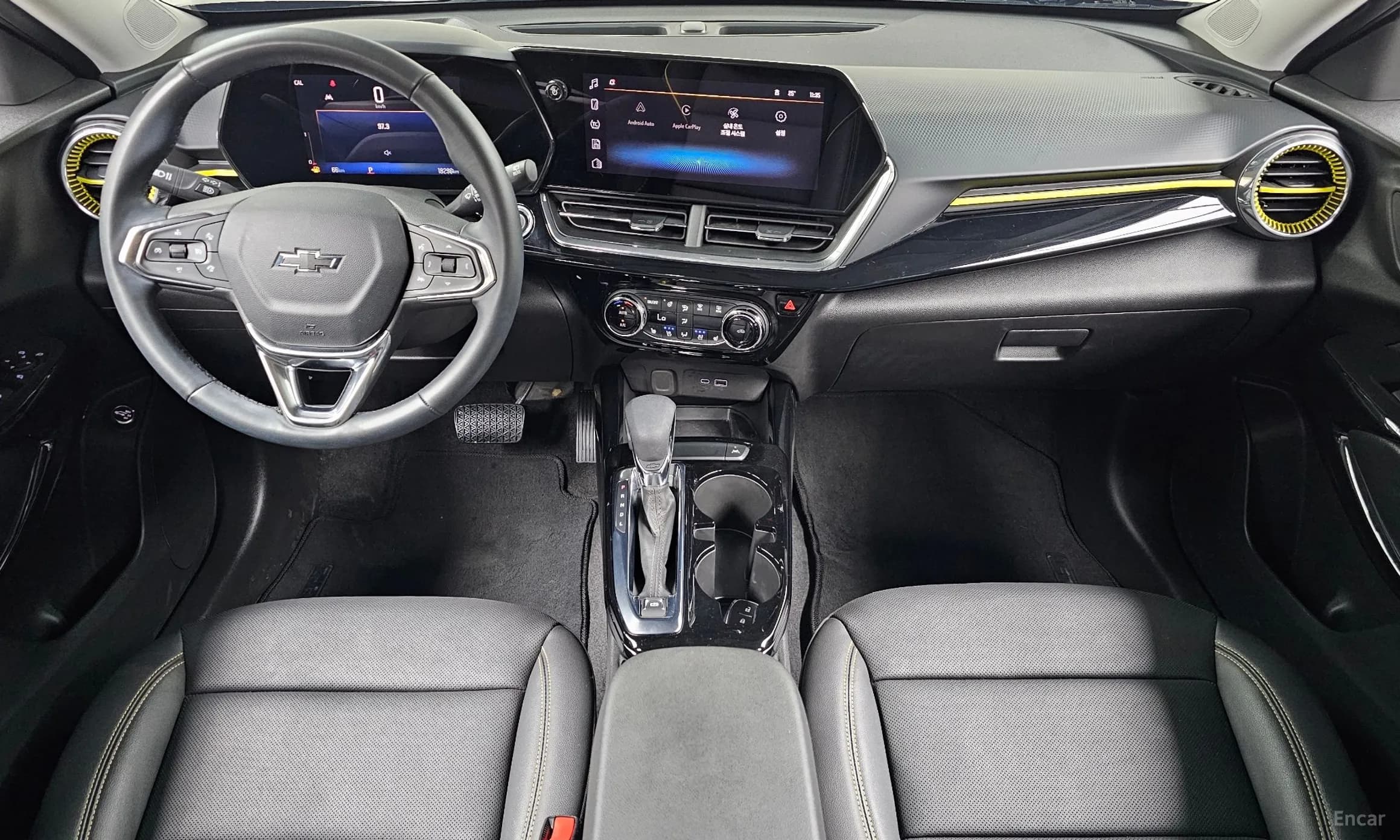 Trax Crossover