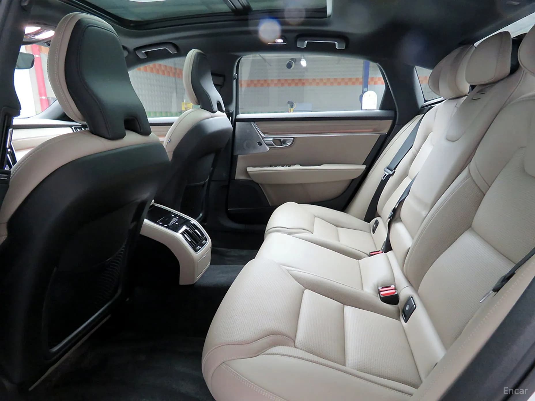 S90