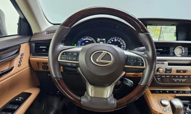 New ES300h