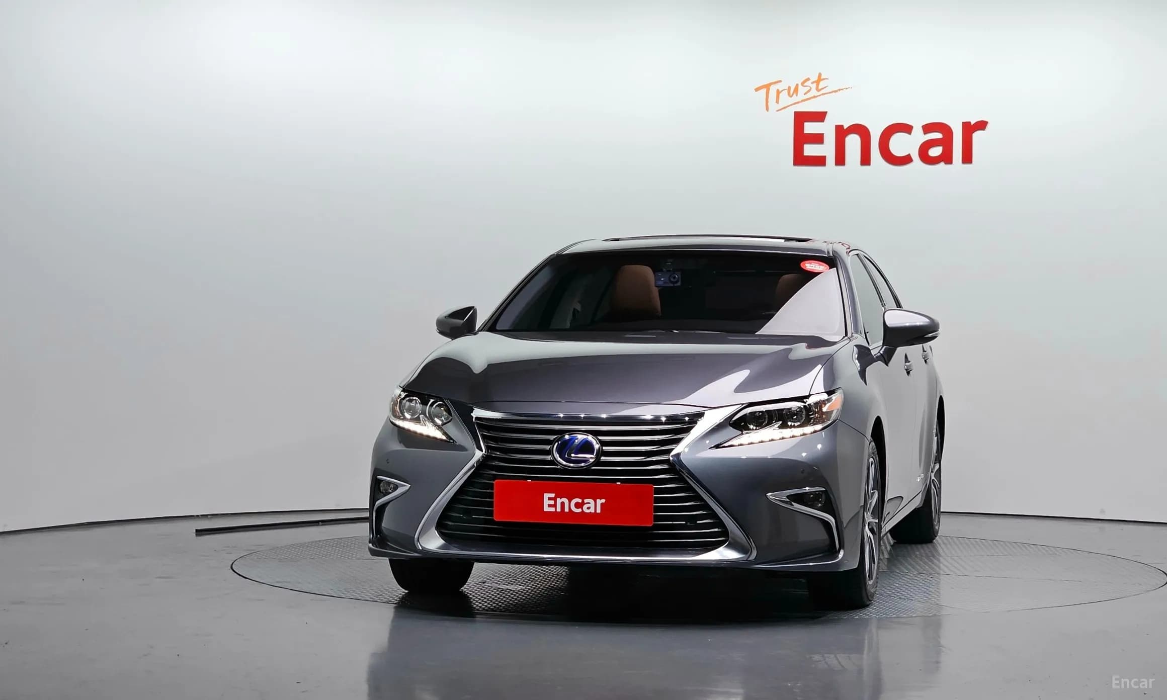 New ES300h