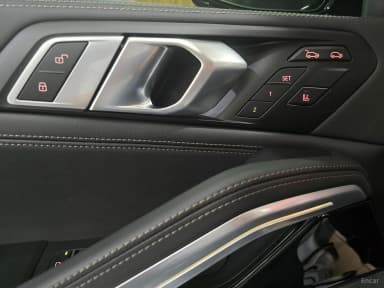 X6 (G06)