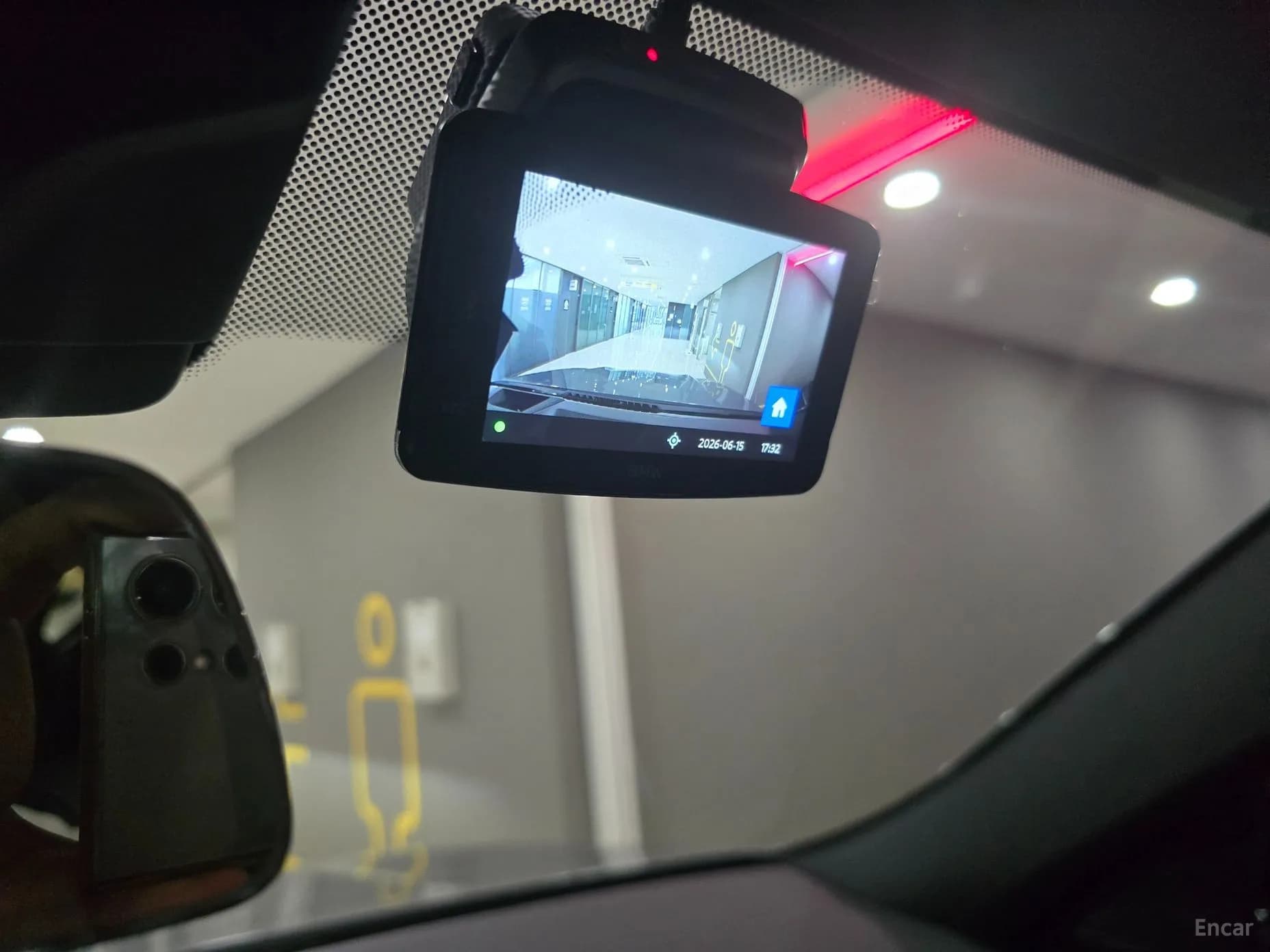 X6 (G06)