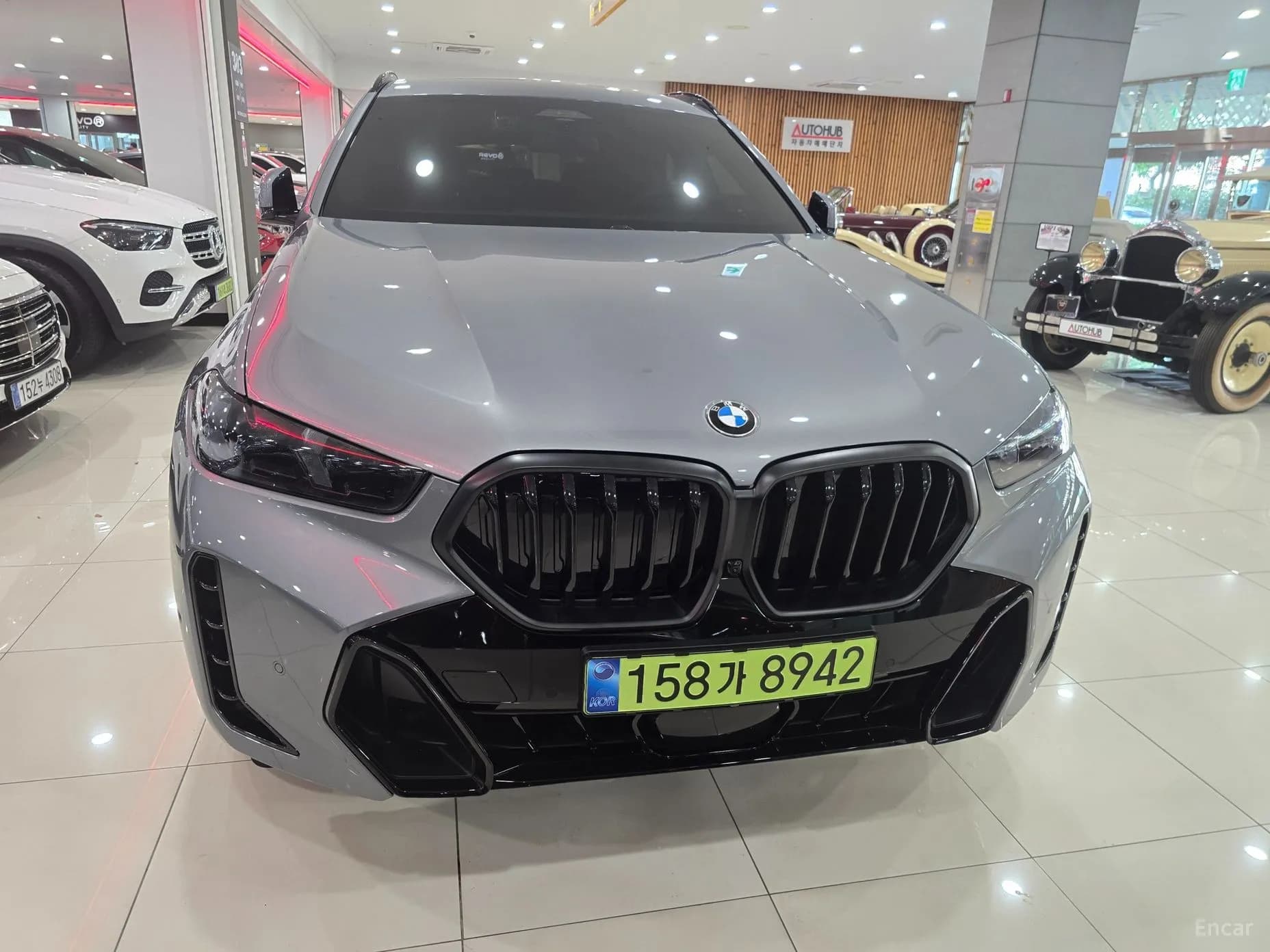 X6 (G06)