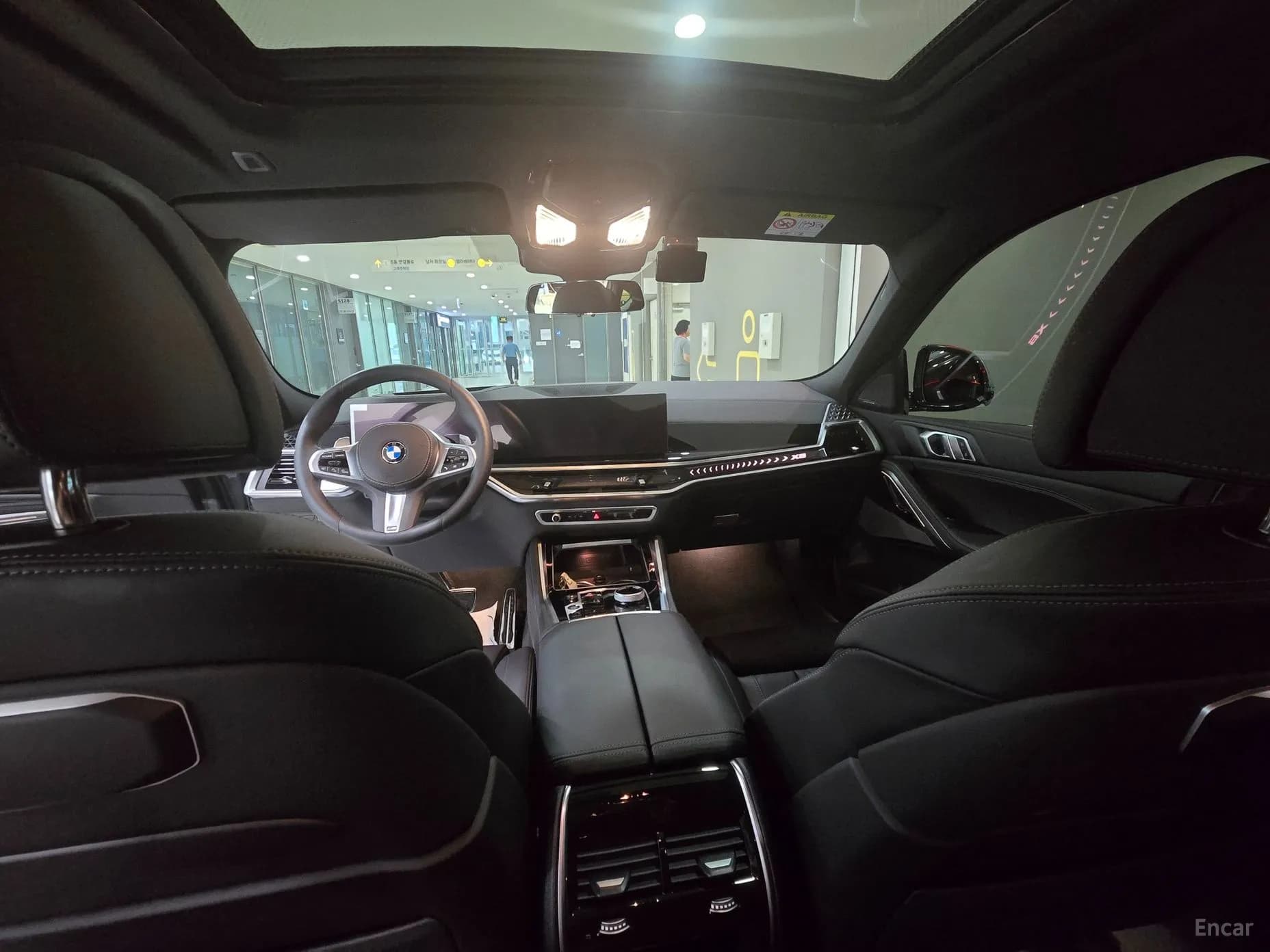 X6 (G06)