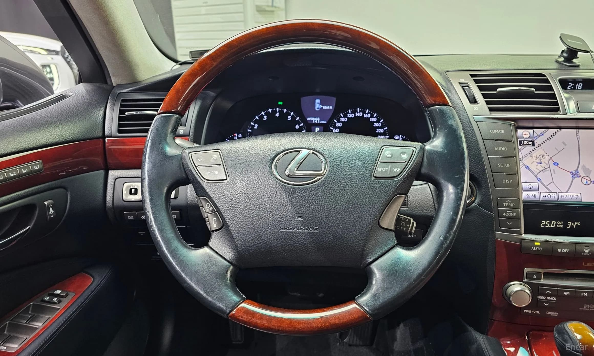 LS460L
