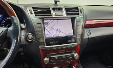 LS460L