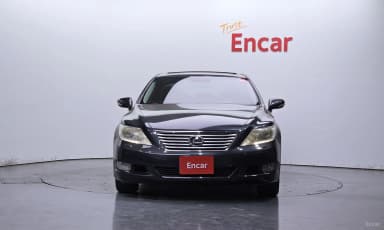 LS460L