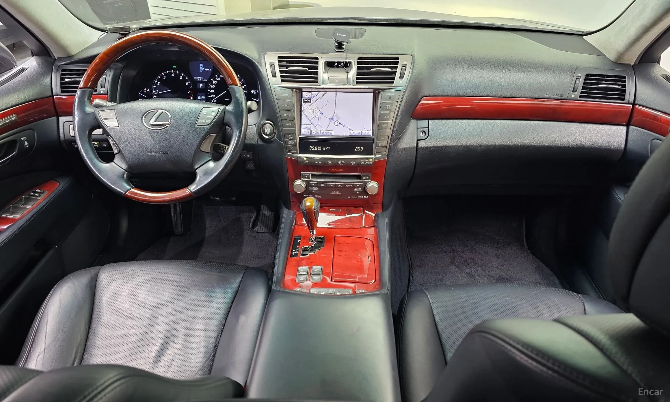 LS460L