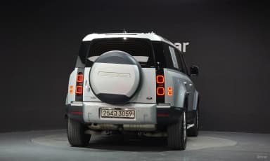 Defender (L663)