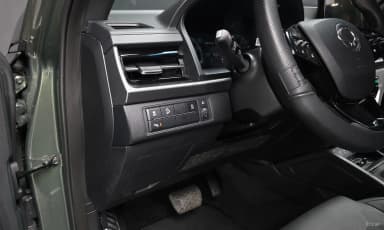 Rexton Sports Khan