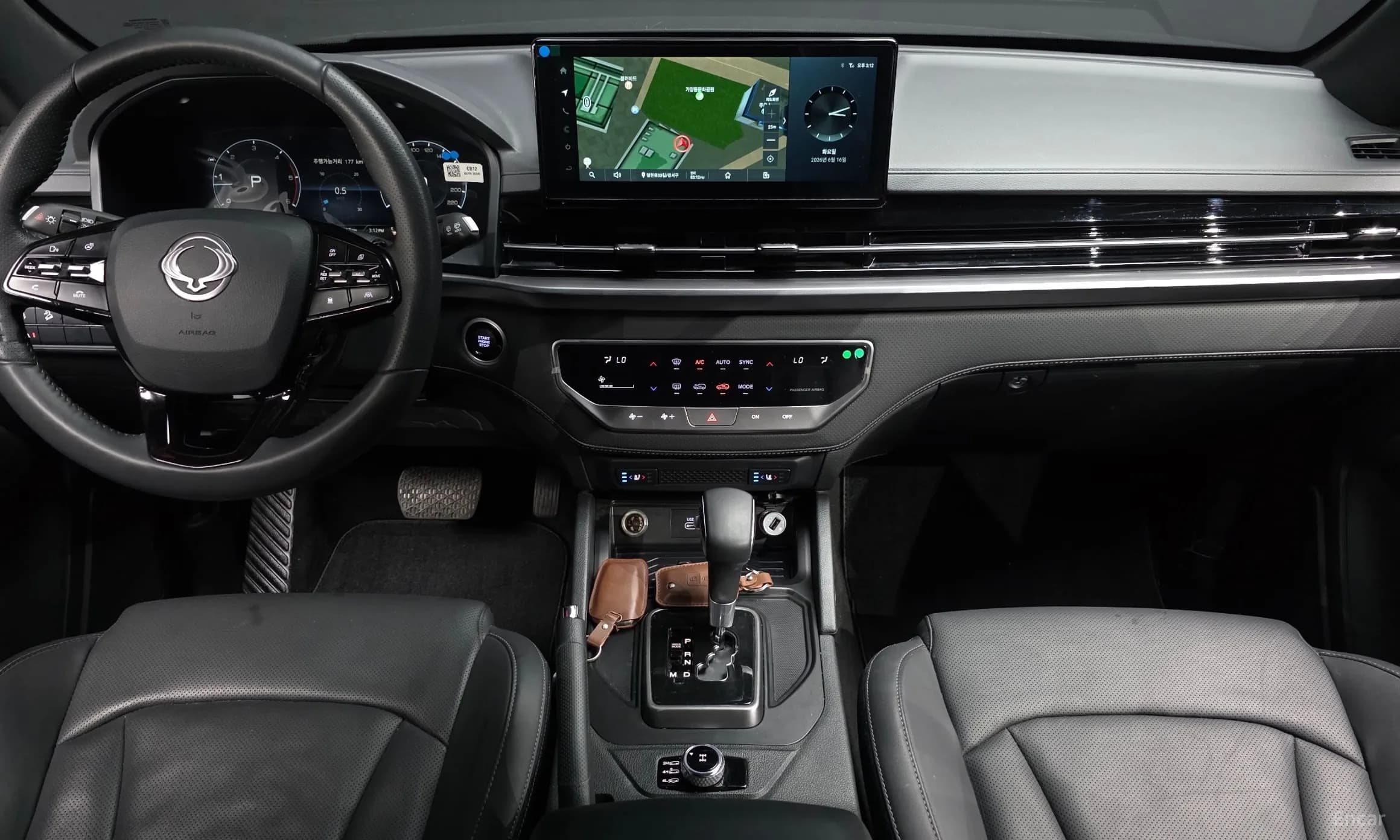 Rexton Sports Khan