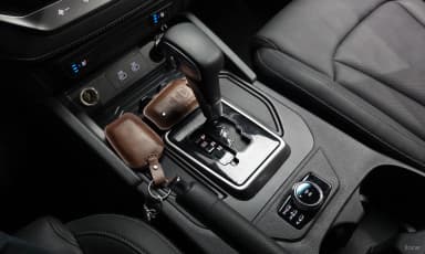 Rexton Sports Khan