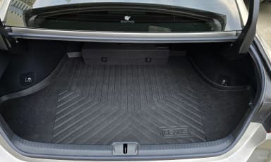 ES300h 7th Generation